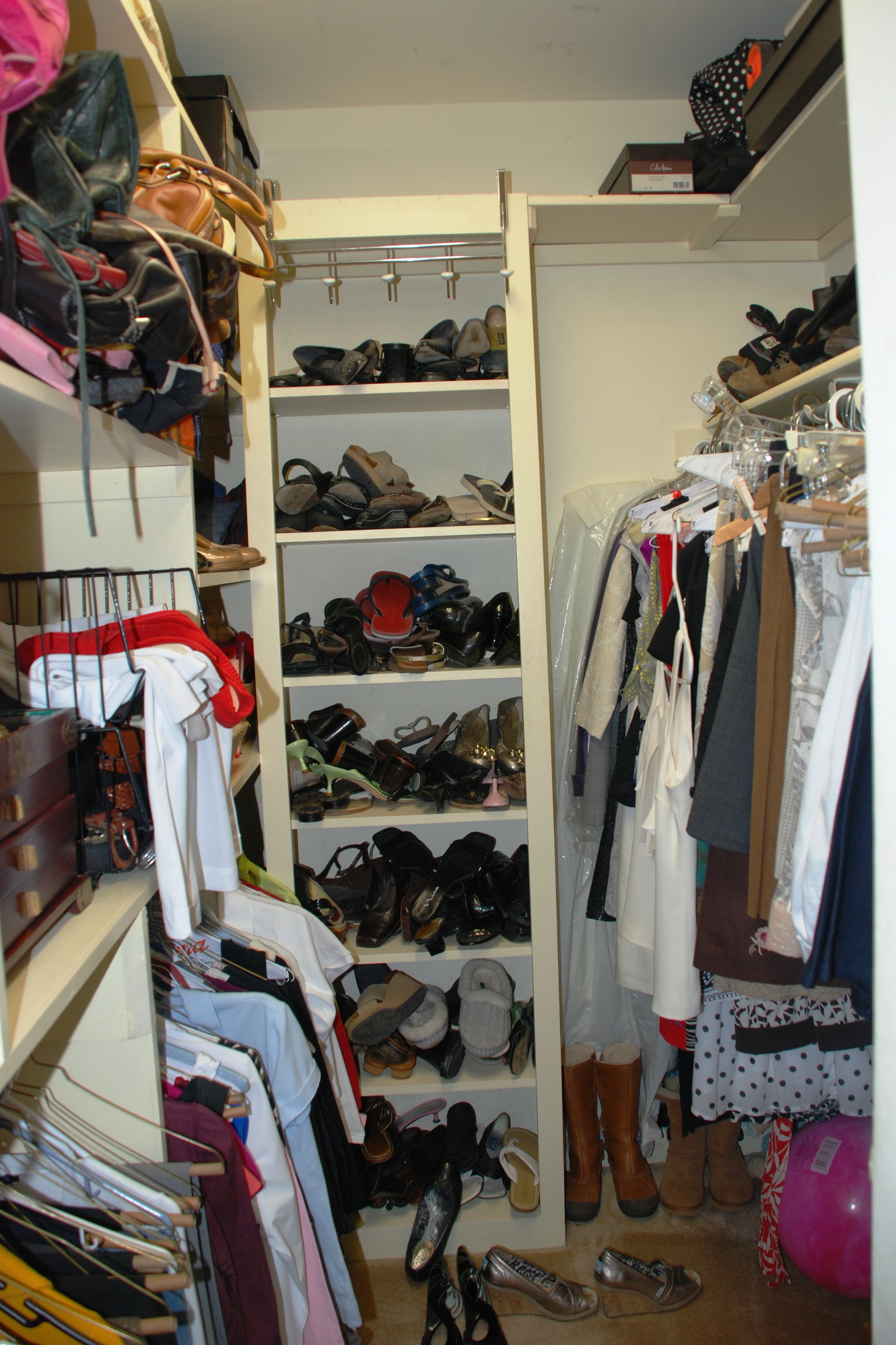 Shoe Storage Solutions For Your Closet 