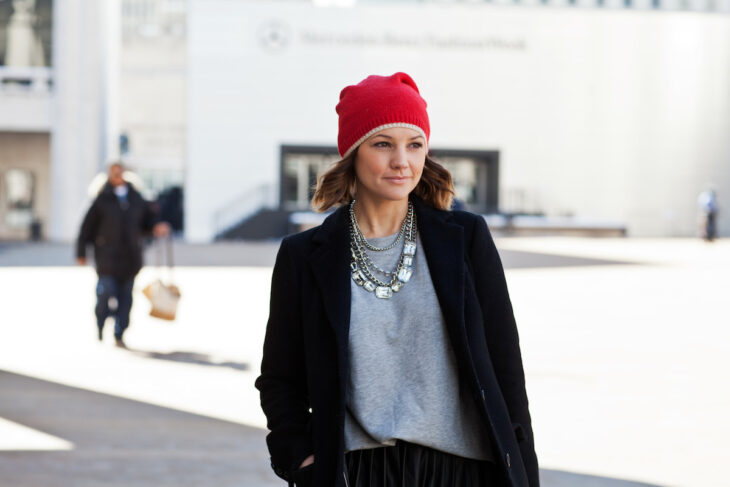 grey sweatshirt + statement necklace